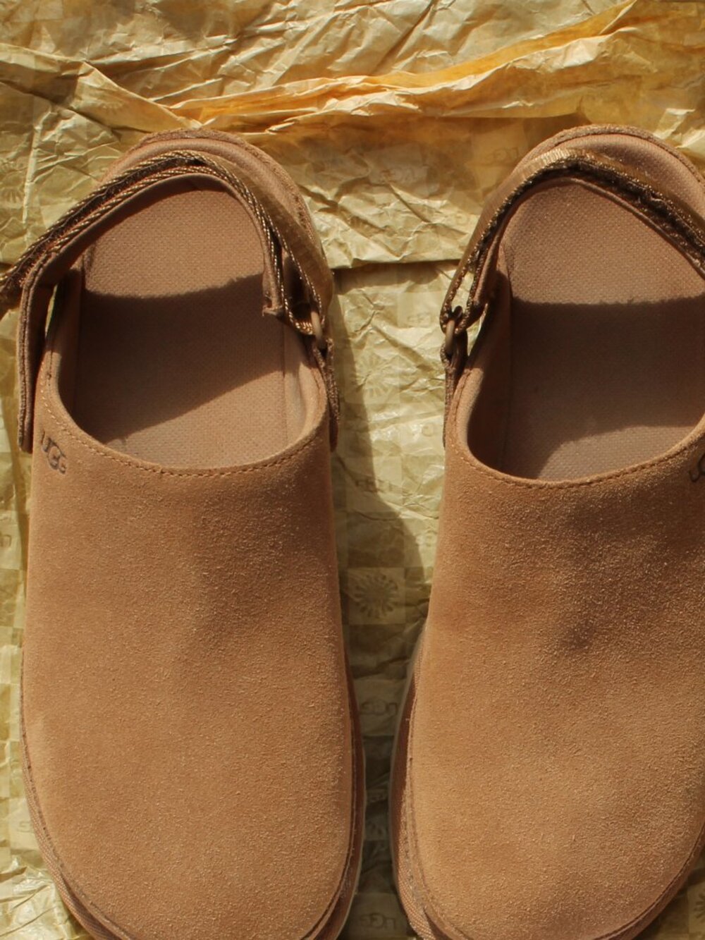 UGG Goldenstar Suede Family Matching Backstrap Clogs 9 - Picture 8 of 11